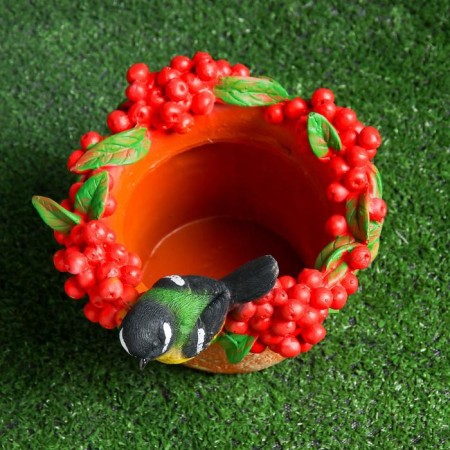 Figure pot "Bird on a hat with berries" 20x16cm-2