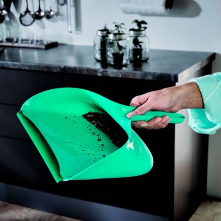 LEIFHEIT cleaning set: Brush with a scoop-3