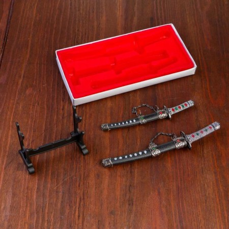 Suv. Product Katana-Mini 2B1 on a stand, black scabbard with white rhombuses 16/20cm mix-5