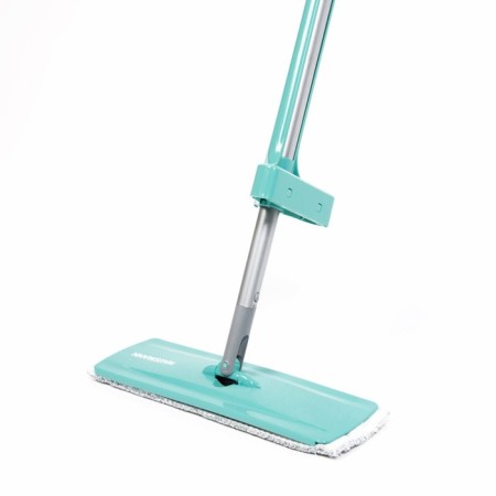 Hausmann Dry Hands Compact with an annexation mechanism and nano-7
