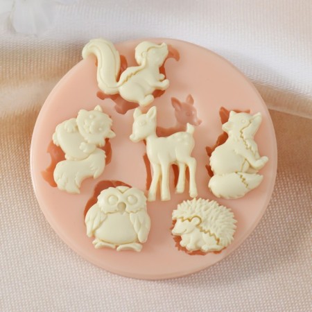 Molds Silicon "Forest animals" 1.9x2x0.4 2.5x2.8x0.4 2x1.5x0.4 2.7x1.7x0.4 3x2x0.4