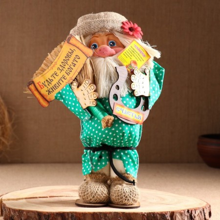 Amulet-Domova "Glory, with a broom and horseshoe", medium, 33x24x12 cm mix