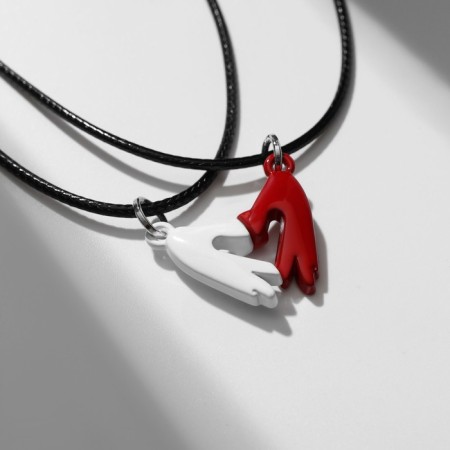 Pendant "Demetrons" heart with hands, red-white color, 43 cm