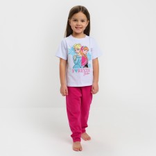 A set for a girl (T-shirt, trousers) 
