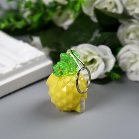 Light Light on the Ring "Fashionable Pineapple" flashes mix 5x3x3.5 cm-2