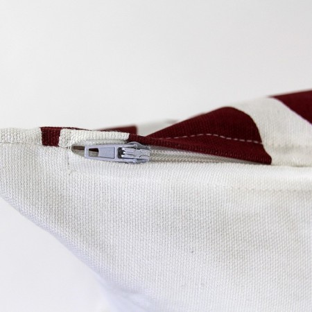 Case on the pillow Traffic Cuts & Pieces, 45x45 cm, burgundy color-8