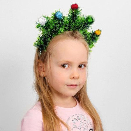 Kokoshnik "Christmas trees Green" with colored balls