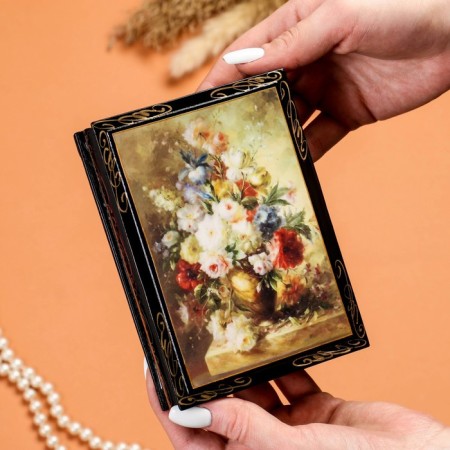 Casket "Bouquet of Flowers", 10 × 14 cm, lacquer miniature-1