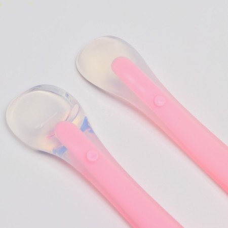 A set of silicone spoons for feeding, 2 pcs., Pink color-3