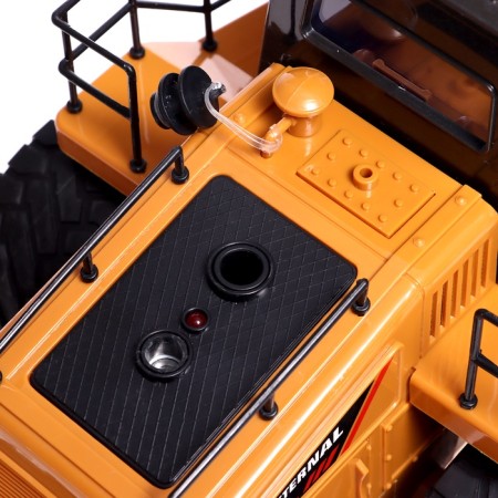 Radio -controlled "construction" machine, loader, battery, light, sound and smoke effects-3
