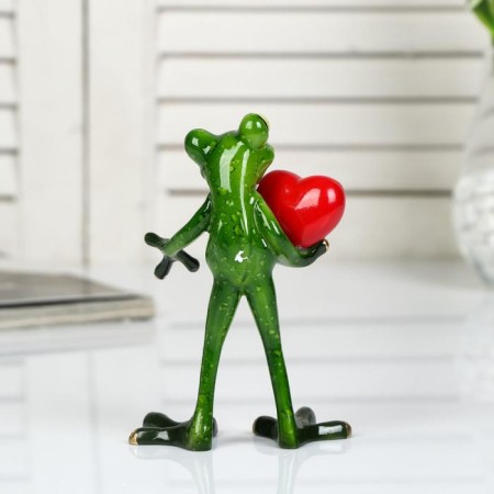 Souvenir Polystone Lak "Frog with a heart in the hand" 14x9x10 cm-2