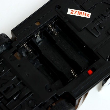 Radio -controlled “Police” machine, light, doors open, works from batteries-6