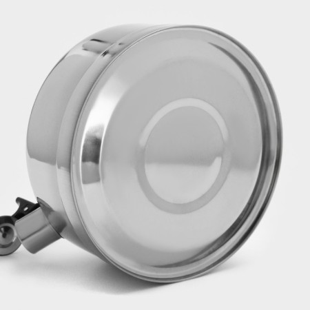 A kettle with a stainless steel whistle "family", 2.8 liters-5