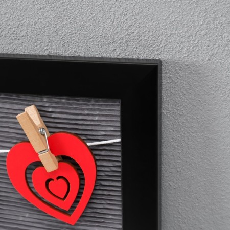 Photo frame plastic in 3 photos 9x13 cm "I agree" with clothespins, black 40x30x1.5 cm-2