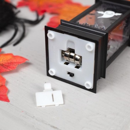 LED figure "Ghost" 5 × 12 × 5 cm, plastic, batteries AG13x3, glow warm white-2