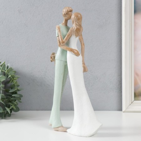 Polystone souvenir "In love. Kiss" white-green 15.5x6x29.5 cm-2