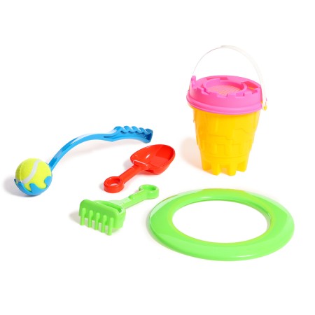 Summer Summer No. 2 “Donut”: bucket, sieve, scoop, rake, thrower with the ball, ring, mix