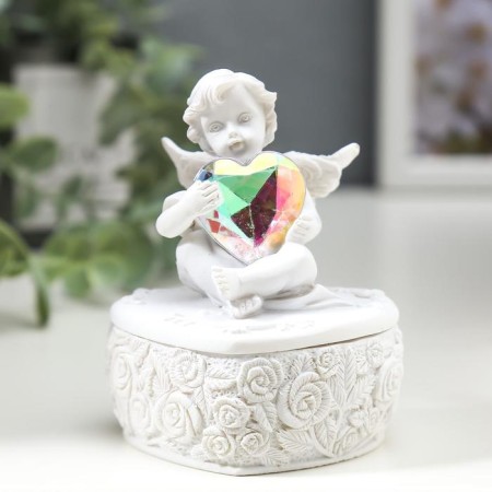 Souvenir Polystone Casket "Snowthrough Angel with an overflowing heart" 8x6.5x5.4 cm