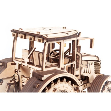 Prefabricated model 3D EWA Tractor Belarus 2022-8