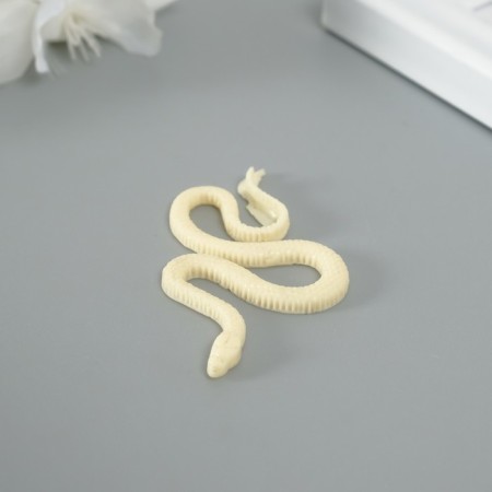 Mold Silicon "Snake crawls" 0.3x5.6x3.1 cm-3