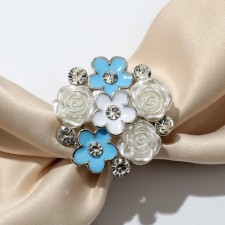 Ring for the scarf 