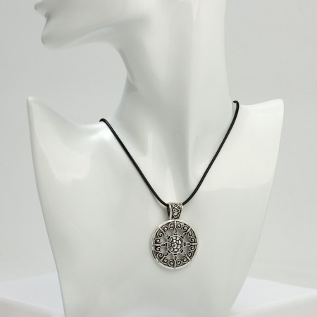 Piece on the lace "Star in the Circle", color black silver on a black lace, 42 cm-2