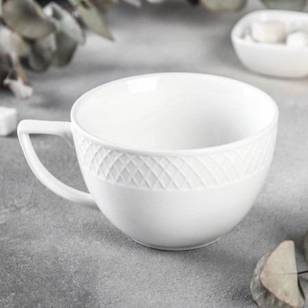 Porcelain cup Wilmax "Julia Vysotskaya", 500 ml, white color-1