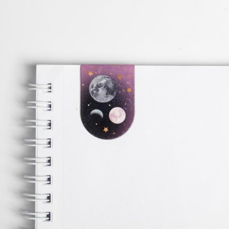 A set of magnetic bookmarks 8 pcs on a round substrate in My Space-4