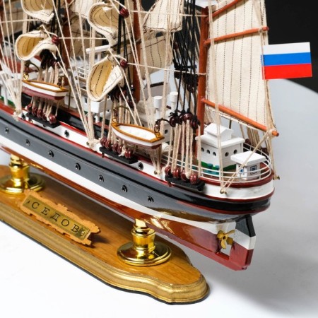 Survenger ship "Sedov" 52*8*34cm-3