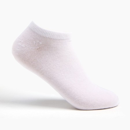 A set of men's socks (3 pairs) shortened, white color, size 40-44