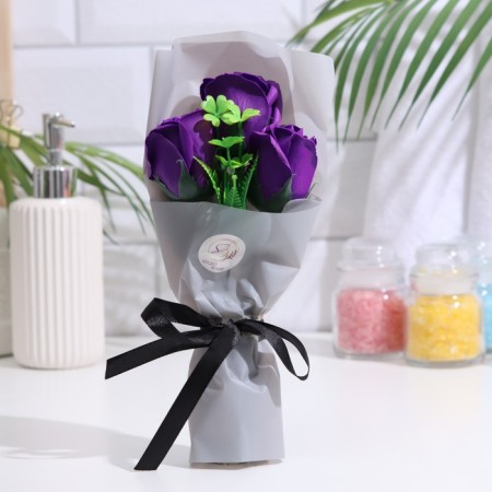 A bouquet of soap roses, purple-4