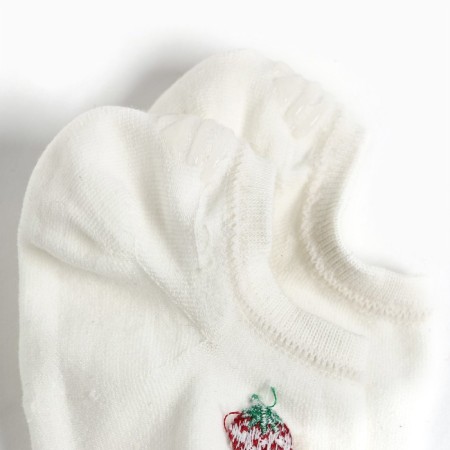 Women's socks shortened minku "strawberries" color white, river 36-39 (23-25 ​​cm) 7488411-2
