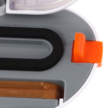 Vacuumor Leonord Le-1703, 80 watts, 8 l/min, white-2