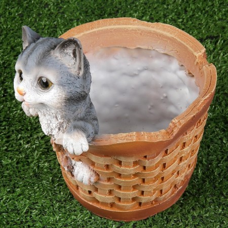 Figure pot "A kitten in a round basket" 20x18cm-3