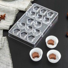 Form for chocolate and sweets “Designer”, 14 cells, 20 × 12 × 2.5 cm, cell 2.8 × 2.8 × 0.8 cm
