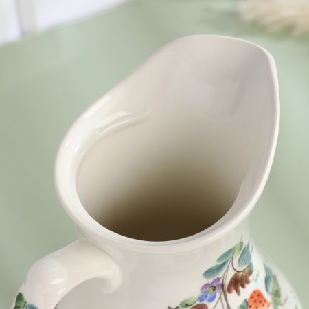 A jug "strawberry", with a lid, 2 l, 10 × 27 cm, 1 variety, aut. Rogocha N.V.-4