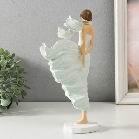 Souvenir Polystone "Girl with a scarf. Wind" 14.5x7.5x25 cm-3