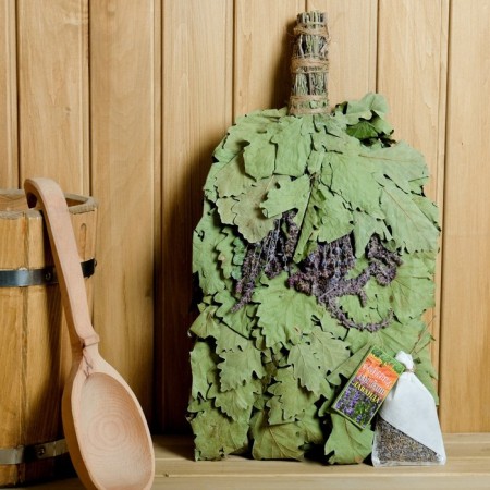 Broke for the bath oak "lavender Provence" with lavender, in individual packaging