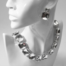 Set 2 objects: earrings, necklace “jewel” squares, white color in silver, 32 cm