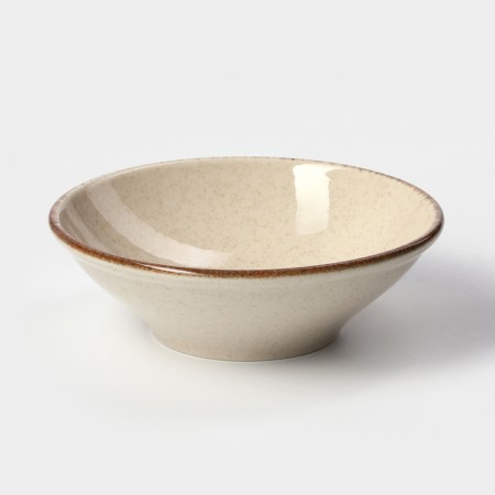 Porcelain salad Pearl, 500 ml, d = 20 cm, beige color