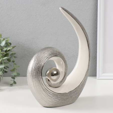 Souvenir Ceramics "Hurry with a ball" silver-white 27x22x7 cm-1
