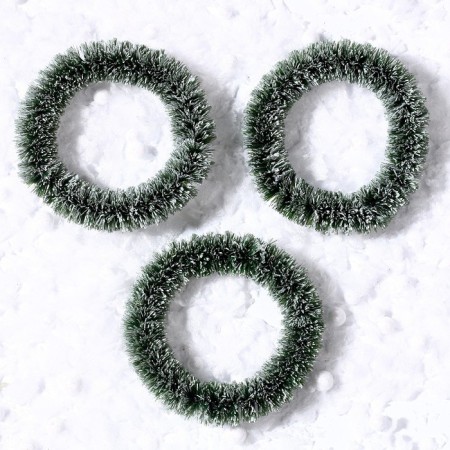 Decor "New Year's Wreath", set of 3 pcs., Size 1 pc. -6.5 cm, the color is light green-1