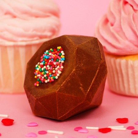 Chocolate bomb with marshmallow "Happiness inside" Milk chocolate, 38 g-1