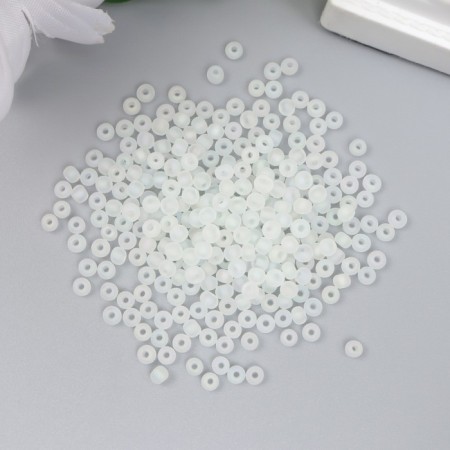 Glass beads 8/0 "matte translucent. Pale green" 10 g-1