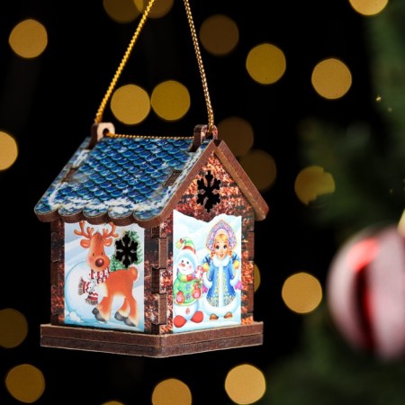 The toy on the tree "House" is small. mix, 5x6.5x5 cm-3