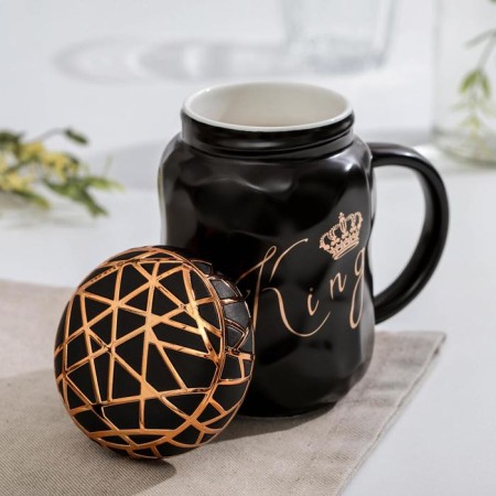 Ceramic mug with a plastic lid "Kingdom", 380 ml, color and inscription mix-2