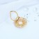 Clip for a scarf "links" with a pearl, white color in gold