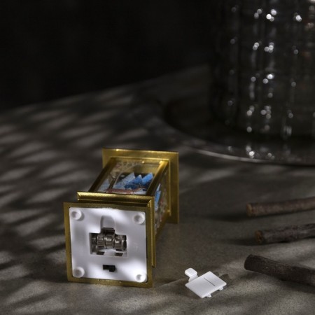 LED figure "Lantern with a deer" 5.5 × 13 × 5.5 cm, plastic, batteries AG13x3, glow warm white-2