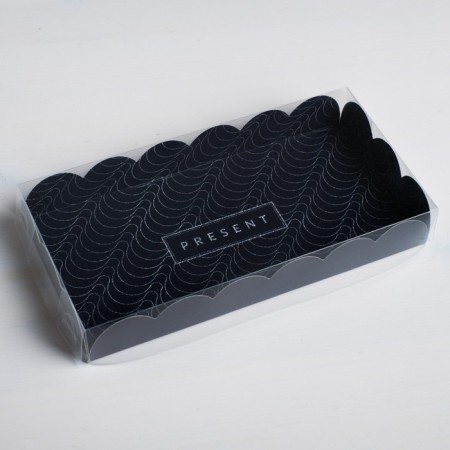 Cookie box, confectionery packaging with PVC lid, Present, 21 x 10.5 x 3 cm