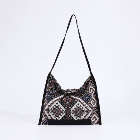 Hooper bag on magnet, black color